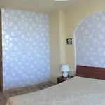 Apartamento 2br, тристаен In Complex Life