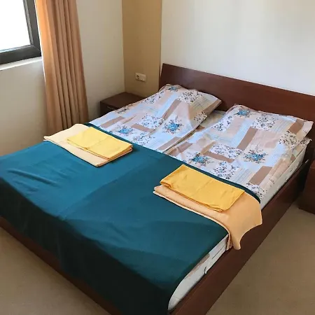 2br, тристаен In Complex Life * Sozopol