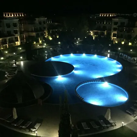 2br, тристаен In Complex Life Appartement *